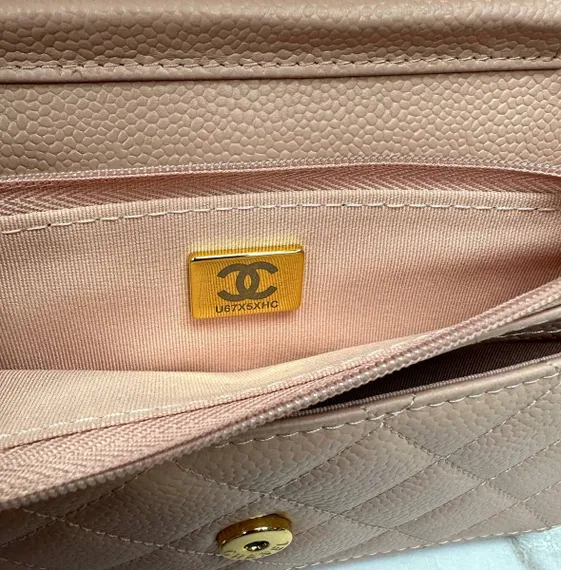 Сумка-кошелек Chanel Wallet On A Chain розовый
