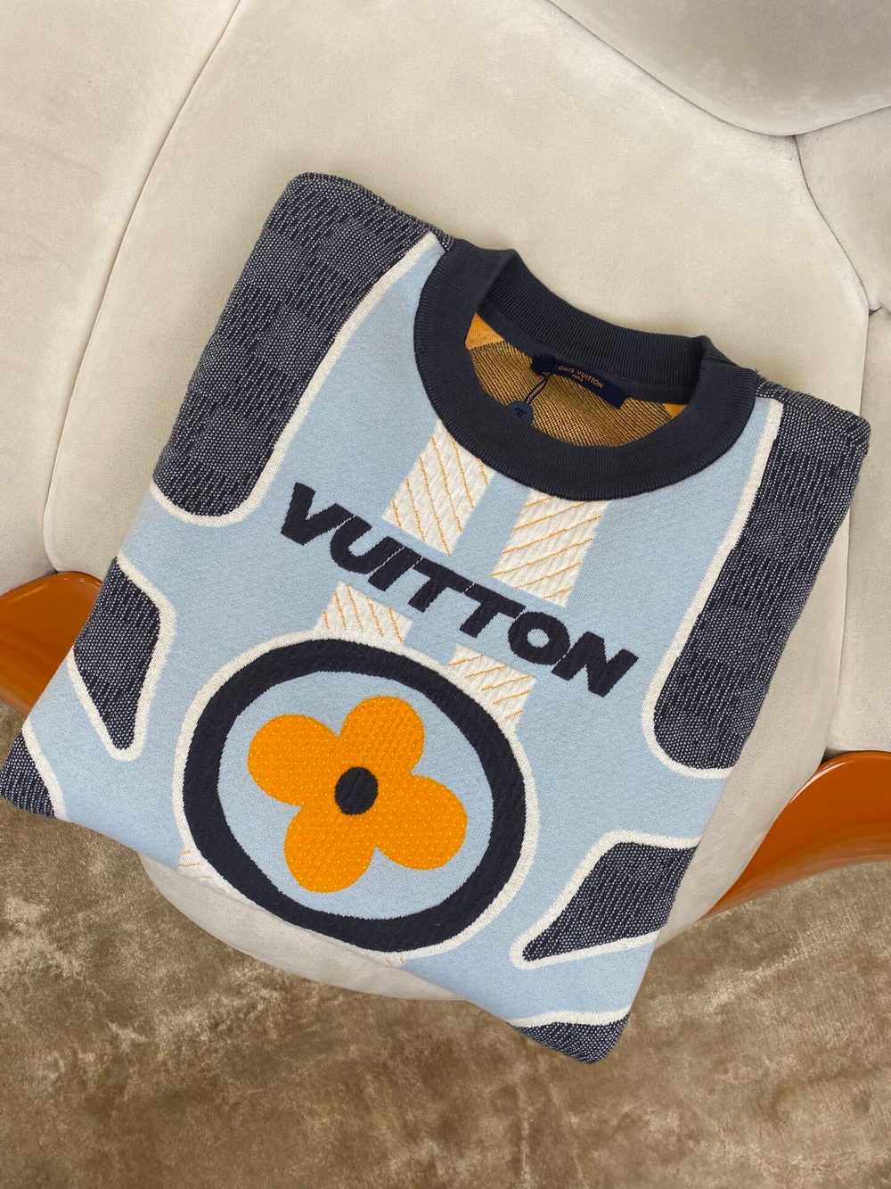 Louis Vuitton Sweatshirt