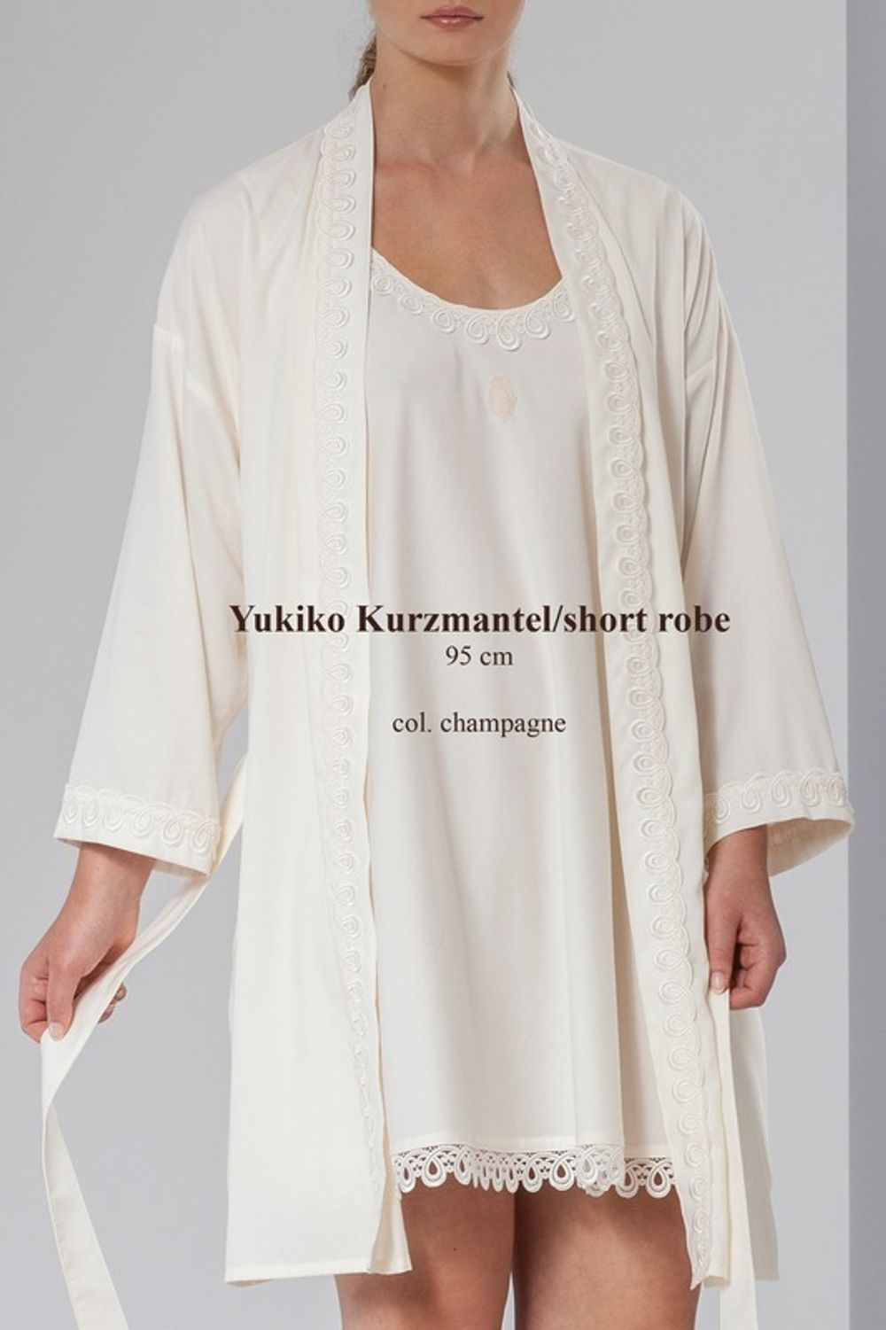 Элитный халат Yukiko Сhampagher от Celestine Германия фрагмент