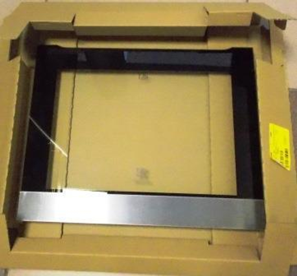 Внешнее стекло дверки духовки плиты Электролюкс 5611824706