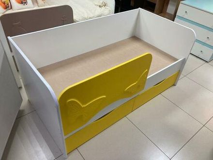 Кровать-софа Бабочка белый/нарцисс 800