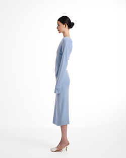 Платье трикотажное голубое с отк.спиной