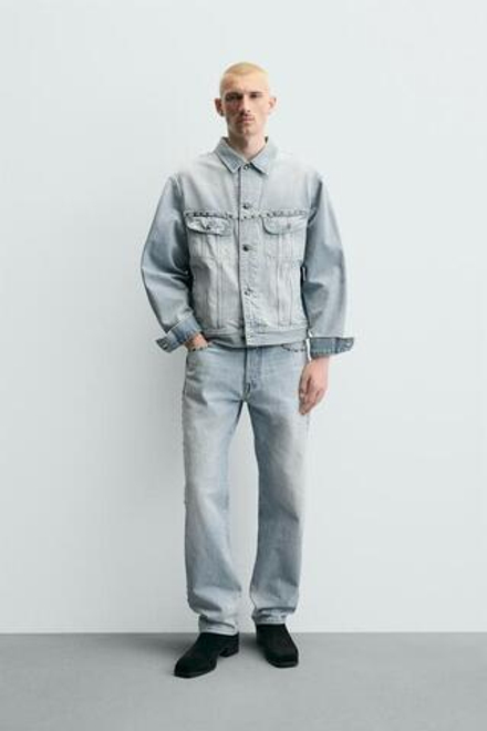 ZARA ДЖИНСЫ STRAIGHT FIT С МЕТАЛЛИЧЕСКИМИ ЗАКЛЕПКАМИ, ГОЛУБОЙ