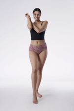 Высокие трусики Wings Maxi с принтом в виде крыльев (Размер: L) (Цвет: бордовый)