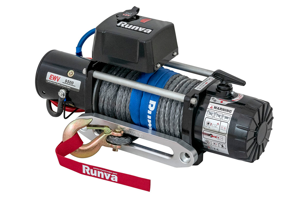Лебёдка автомобильная электрическая 12V Runva 9500 lbs 4350 кг (синтетический трос)