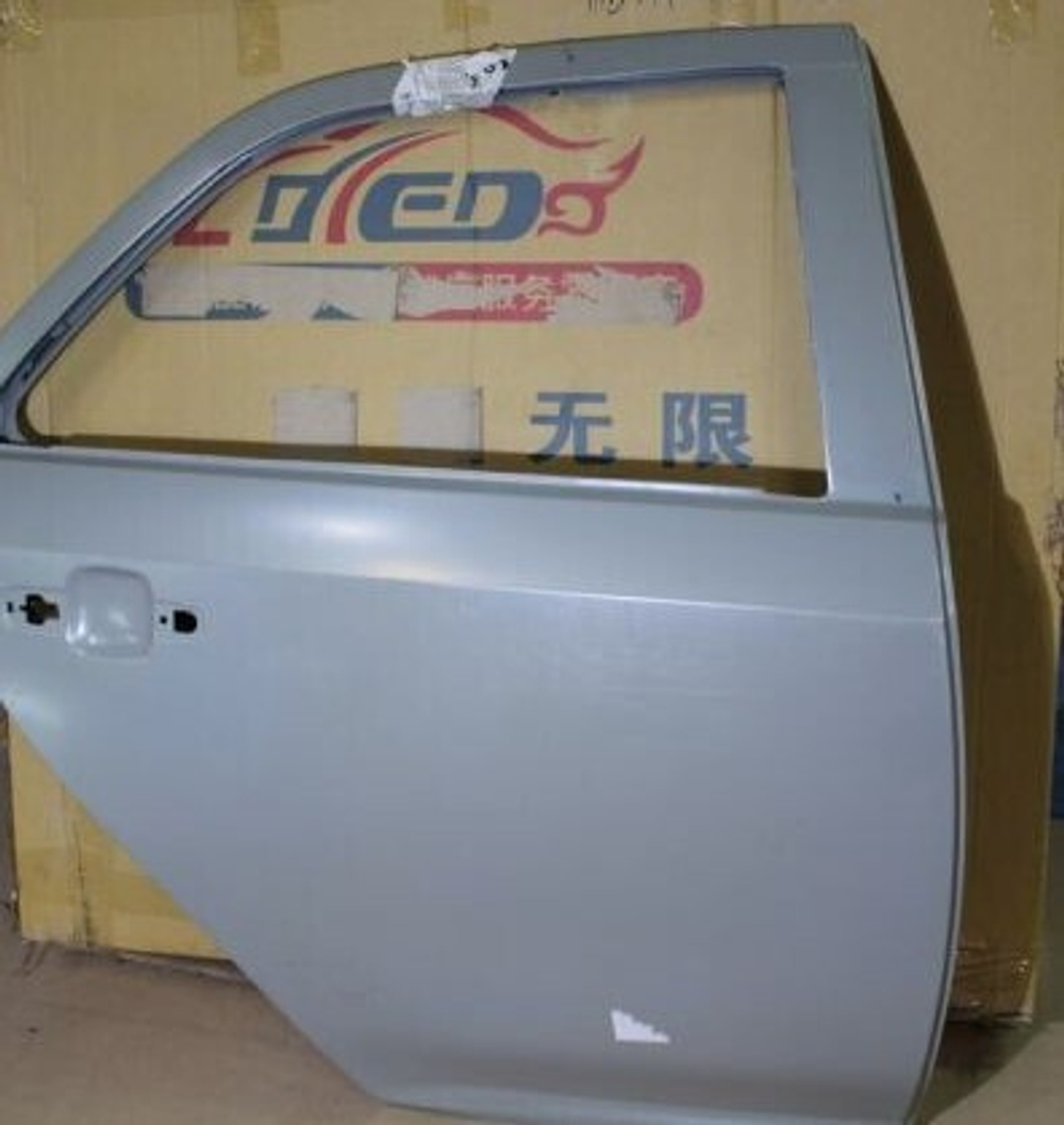 ДВЕРЬ ЗАДНЯЯ ПРАВАЯ GL MK (ОРИГИНАЛ)