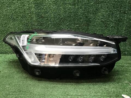Фара правая Volvo XC90 2 (2014-2019) LED