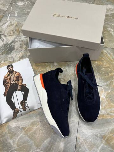 Кроссовки Santoni