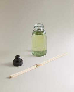Zara Home Аромадиффузор Bergamot & Cedarwood 100 мл, тростниковые палочки микадо, аромат древесный, Коричневый