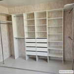 Гардеробная система с дверками-купе