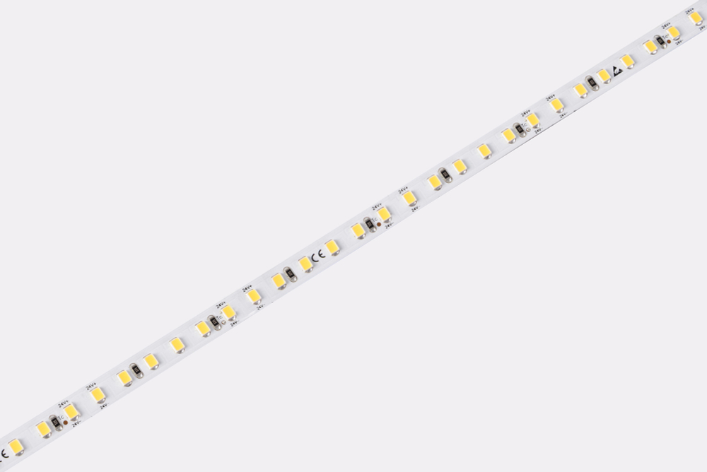 Лента светодиодная SMD тёпло-белая DC24V 8, 8W/m 3000K 825Lm/m 120д/м CRI>90 IP20,  упаковка 5 метров,  ширина 8мм,  высота 1, 5мм,  самоклейкая