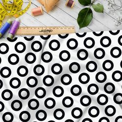 Ткань Барби черные круги на белом