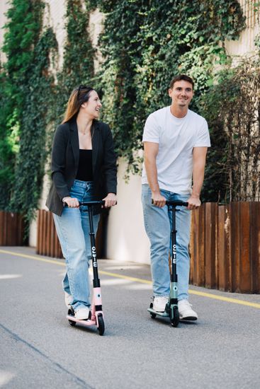 Самокат Micro Sprite Suspension оливковый