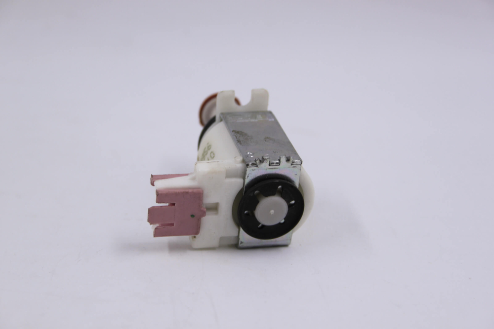 Клапан подачи воды посудомоечных машин Bosch, Siemens, Neff 611316