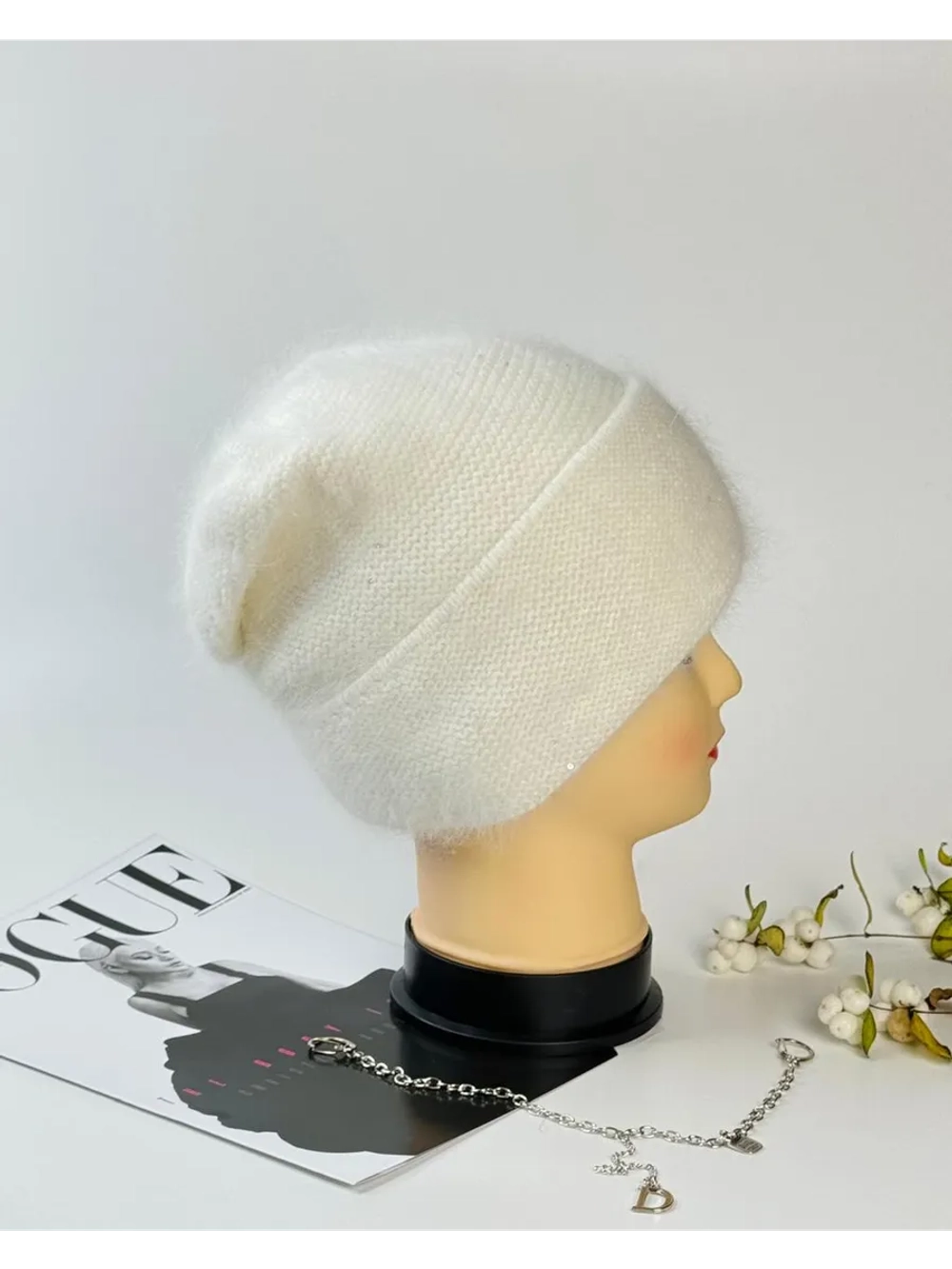 шапка зимняя вязаная ангора с пайетками