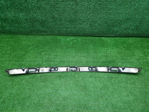 Молдинг решетки радиатора нижний Lexus NX 1 17-21