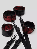 Изысканный набор фиксаций на кровати Reversible Under Mattress Restraint Set (Цвет: красный с черным)