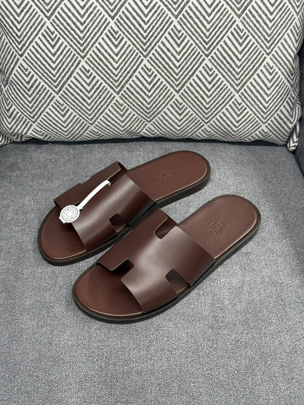 Шлёпанцы Hermes