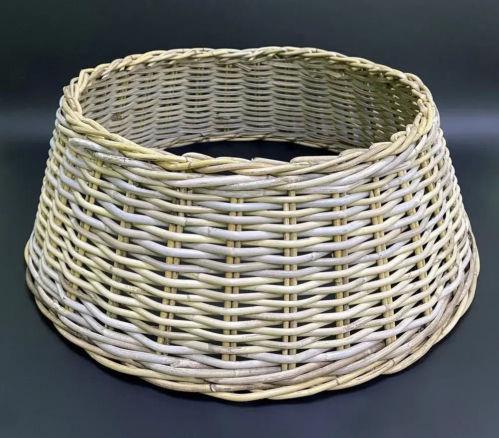 Корзина для декорирования подставки 28х80 см., светло-коричневая, Christmas DeLuxe (85772)