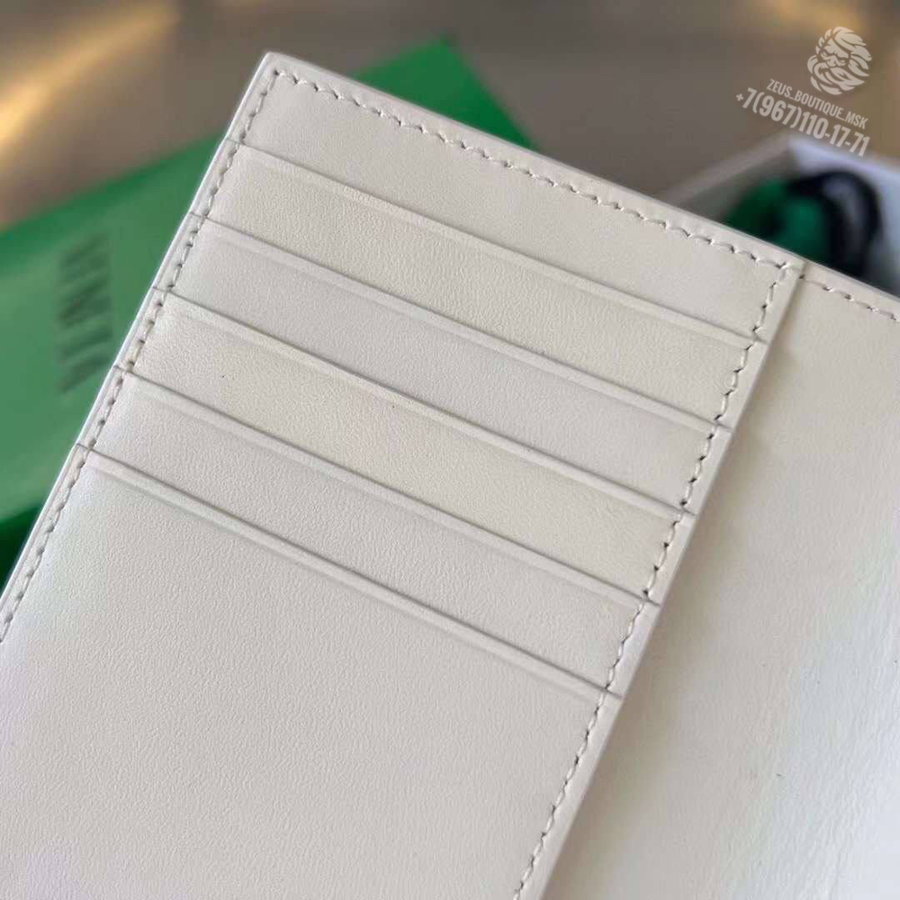 Обложка для паспорта Bottega Veneta