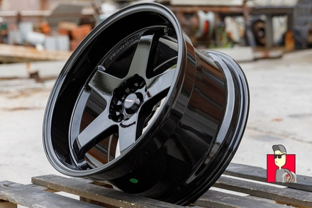 Комплект дисков Rays Nismo LM GT4 18x9.5 et12 5x114.3