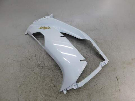 Пластик боковой левый Kawasaki Ninja 400 EX400E 14-17 55028-0370
