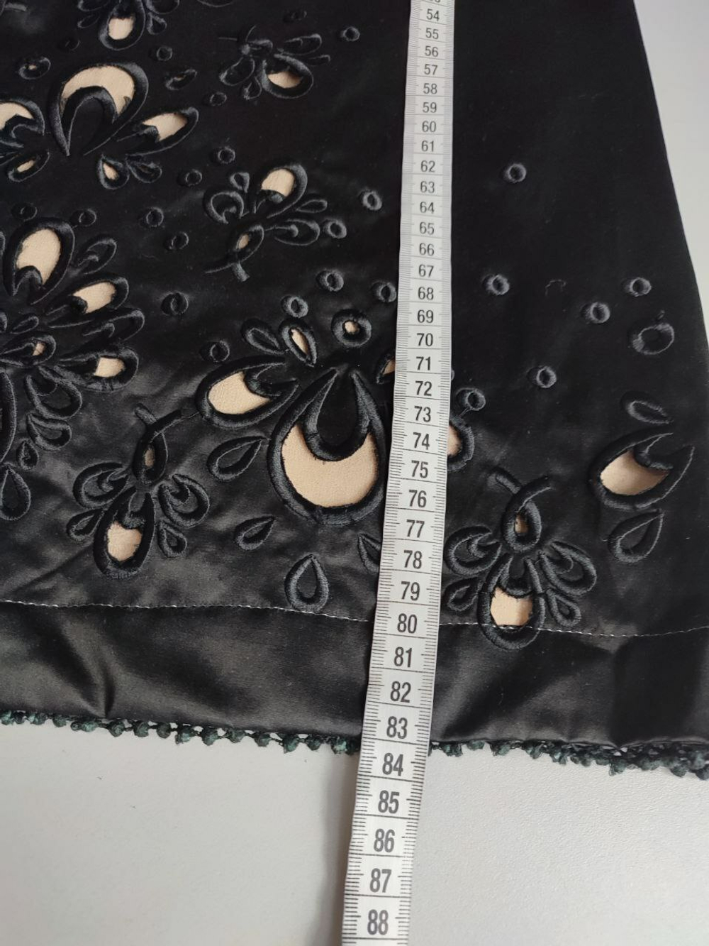 Платье Max Azria шелковое стильное 40 размер