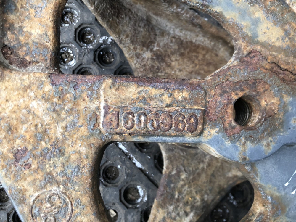 Кронштейн рессоры передней левый