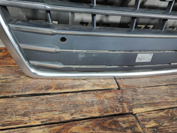 Решетка радиатора Audi Q5 (FY) 17-20 Б/У Оригинал 80A853651C