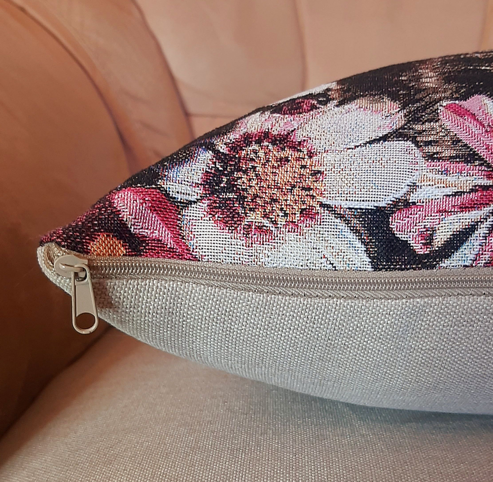 Декоративный гобеленовый чехол для интерьерной подушки Котенок 38*38