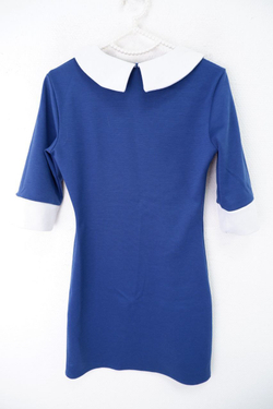 Платье трикотажное с белым воротничком 42 размер