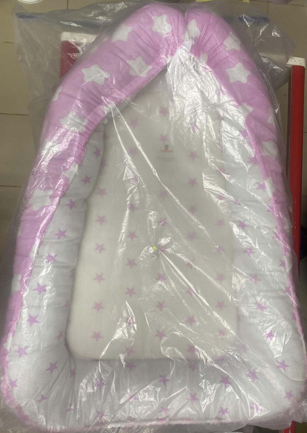 Гнездышко-кокон для новорожденной девочки