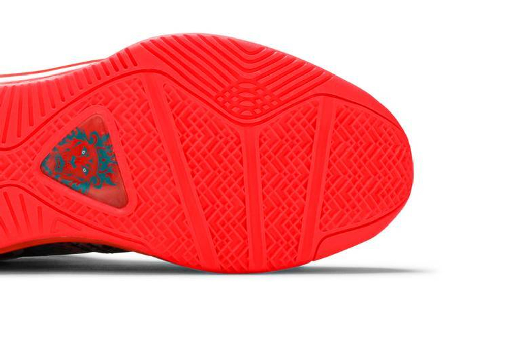 Кроссовки Nike Lebron 8 V2 Low "Miami Nights" 2021
