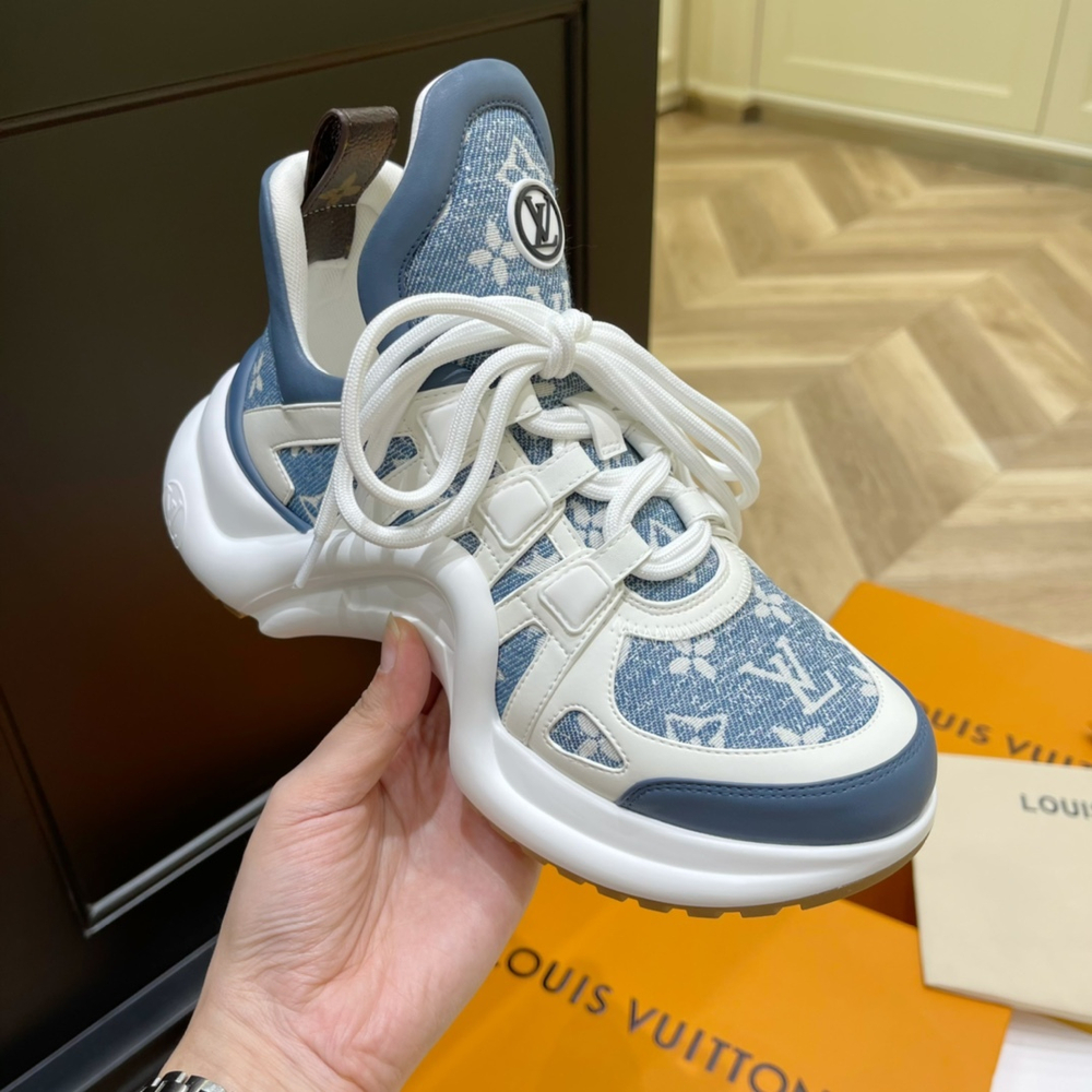 Louis Vuitton Archlight