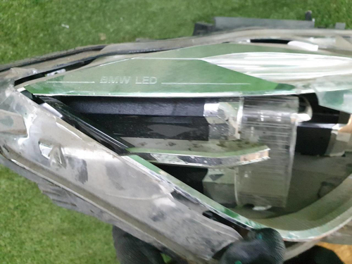 Битая Фара правая BMW 3er F30 (2015-2020) LED