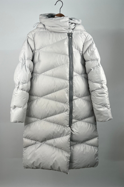 Пуховик Helly Hansen