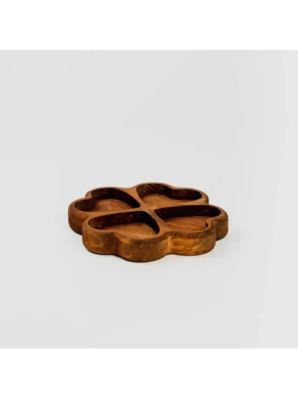 Деревянная менажница "Клевер" из кедра