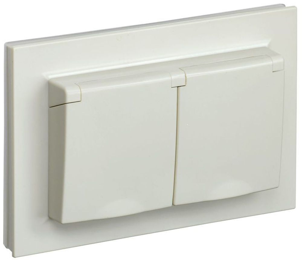 Розетка 2-м СП BRITE РСбш12-3-44-БрКр 16А в сборе IP44 с крышкой беж. IEK BR-R26-16-44-K10-F Розетка 2-м СП BRITE РСбш12-3-44-БрКр 16А в сборе IP44 с крышкой беж. IEK BR-R26-16-44-K10-F