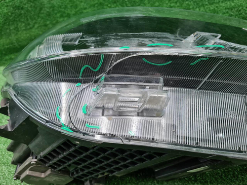 Фара правая Chery Tiggo 8 Pro (2021-нв) LED