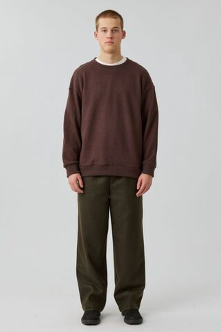 Свитшот из коричневой шерсти