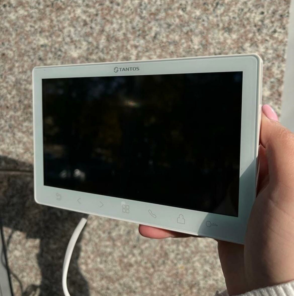 Монитор видеодомофона Amelie Slim (White) HD SE