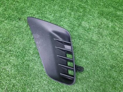 Решетка переднего бампера левая Lexus NX 1 (17-21)