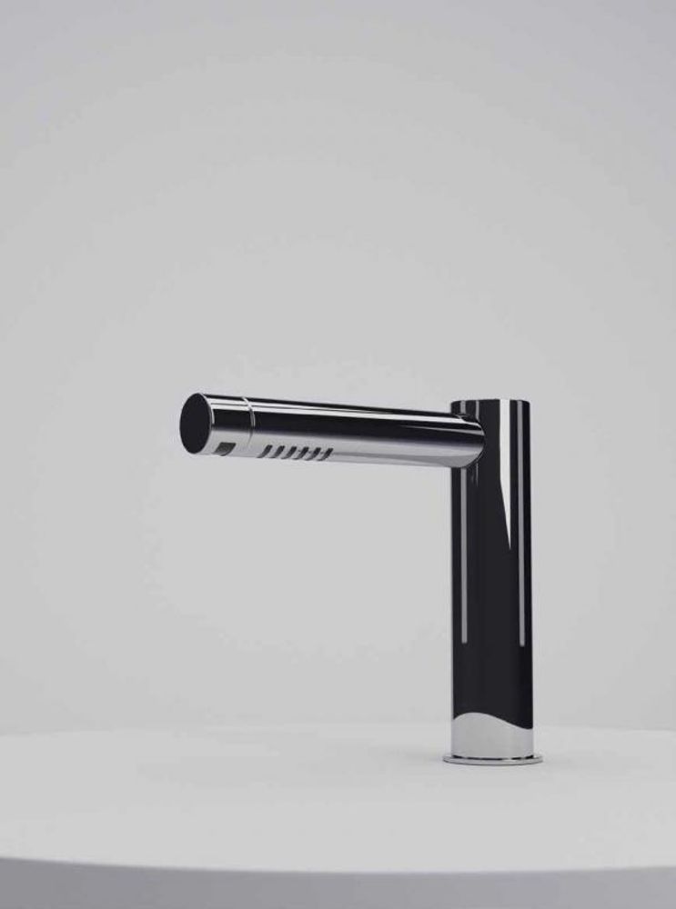 Сушилка сенсорная 800 W латунь AIRTAP 01910.B глянцевый