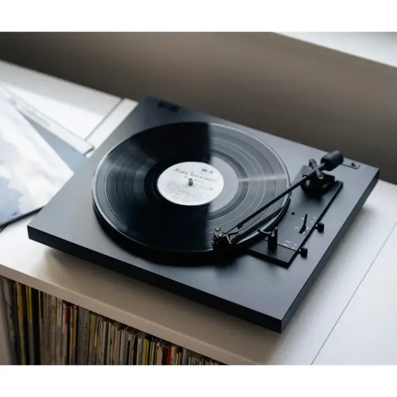 Pro-Ject A1.2 (OM 10 Uni) Black