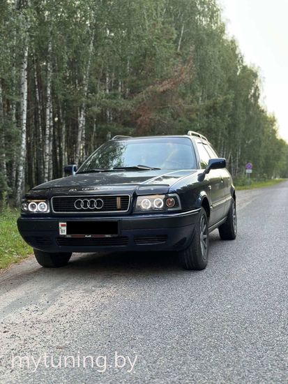 Передние фары ANGEL EYES BLACK для Audi 80 B4