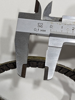 -- Диски сцепления для двигателя китайского питбайка 4шт. 154FMI 125см3