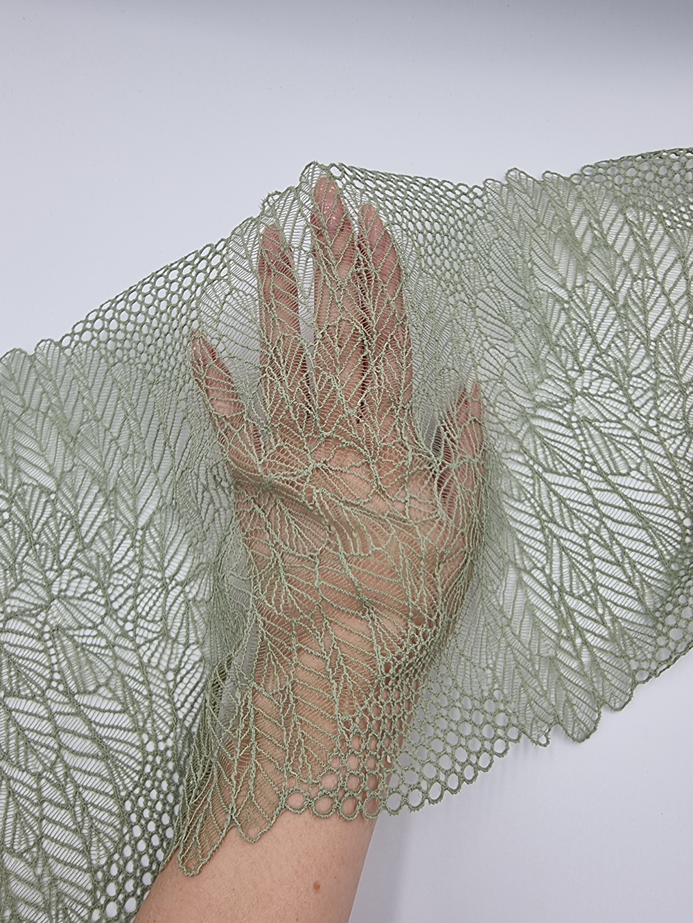 Кружево эластичное хаки КС41 (22 см)