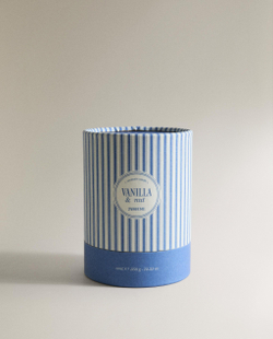 Zara Home Свеча ароматическая Vanilla & Nut 300 г, растительный воск, аромат сладкий гурманский, Золотой