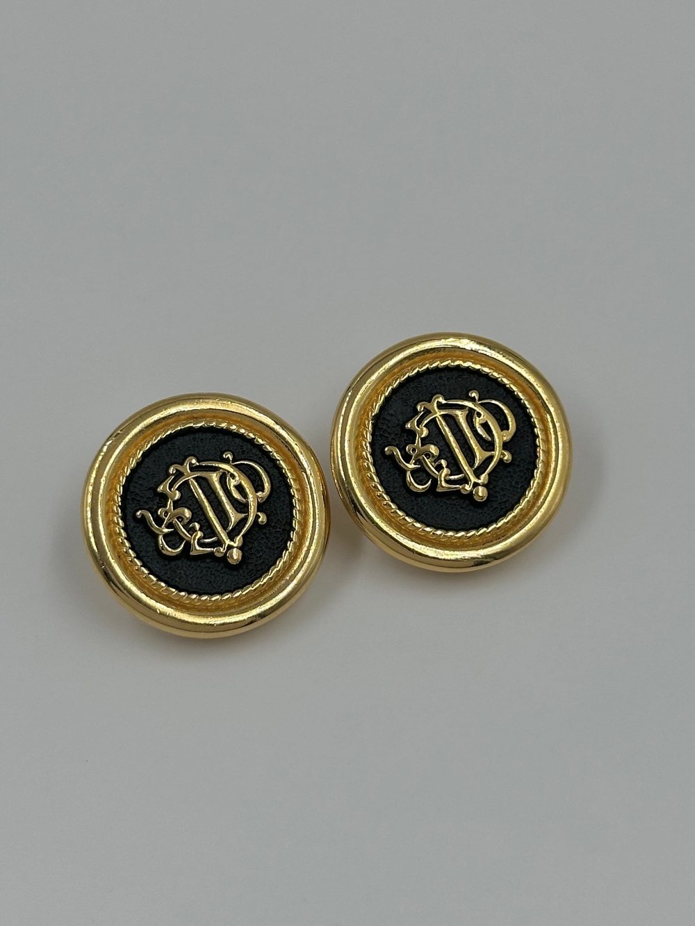 Клипсы Christian Dior