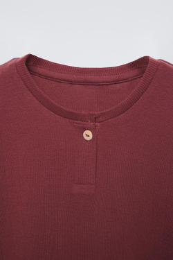 ZARA ОДНОТОННАЯ ПИЖАМА С ВОРОТНИКОМ И ПУГОВИЦАМИ, БОРДОВЫЙ